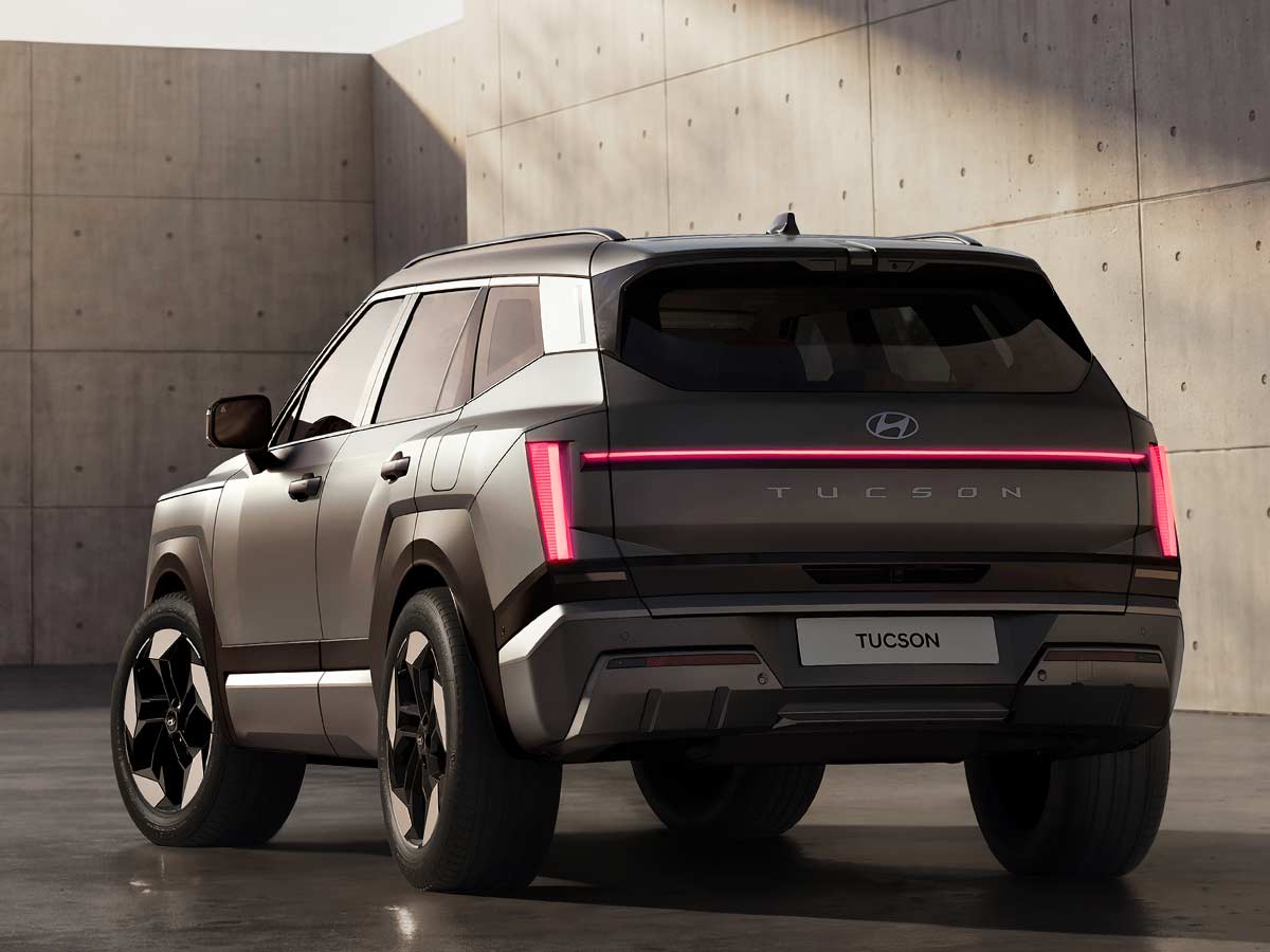 New Hyundai Tucson 2027: Bold New Design, Hybrid Power, AI Tech and XRT PRO Explained 23 2027 Hyundai Tucson Rear Quarter