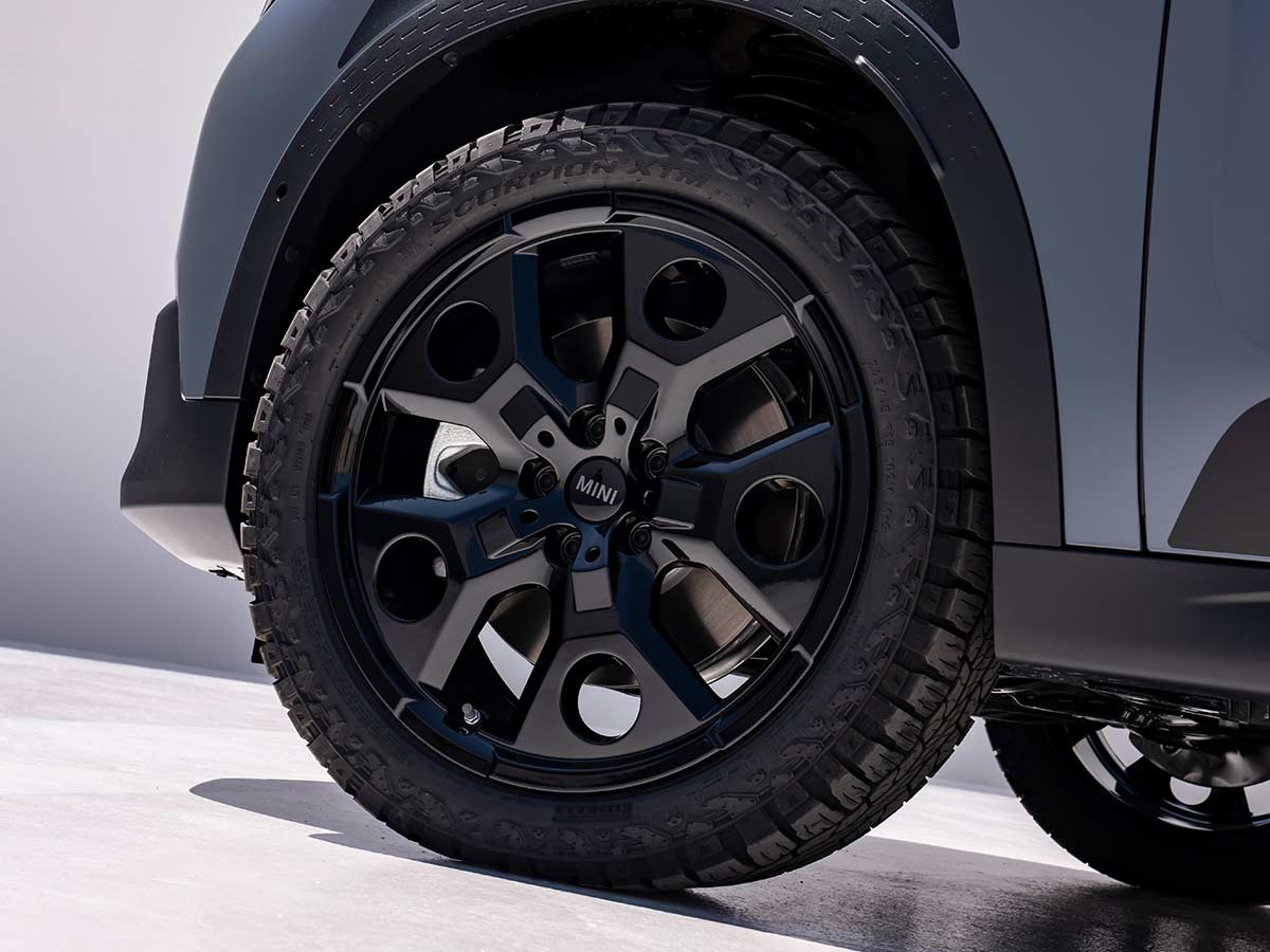 2027 MINI Countryman Untamed Edition Black Alloy Wheels