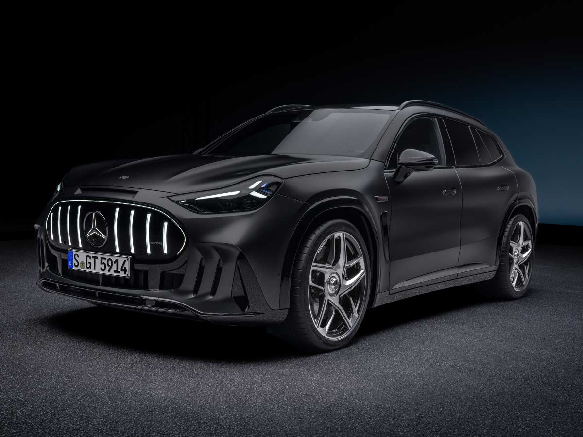 2027 Mercedes AMG GT 55 SUV Front Quarter View