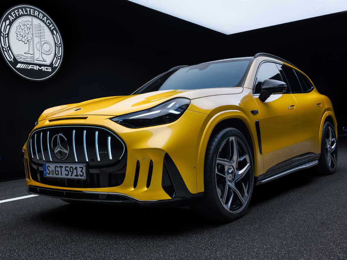 2027 Mercedes AMG GT 63 SUV Front Quarter View