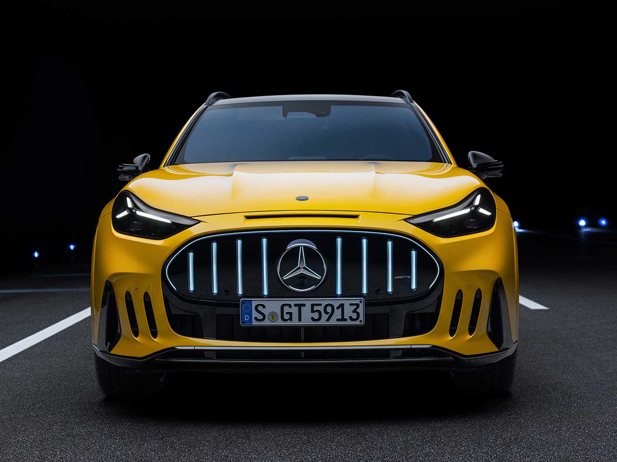 2027 Mercedes AMG GT 63 SUV Front View
