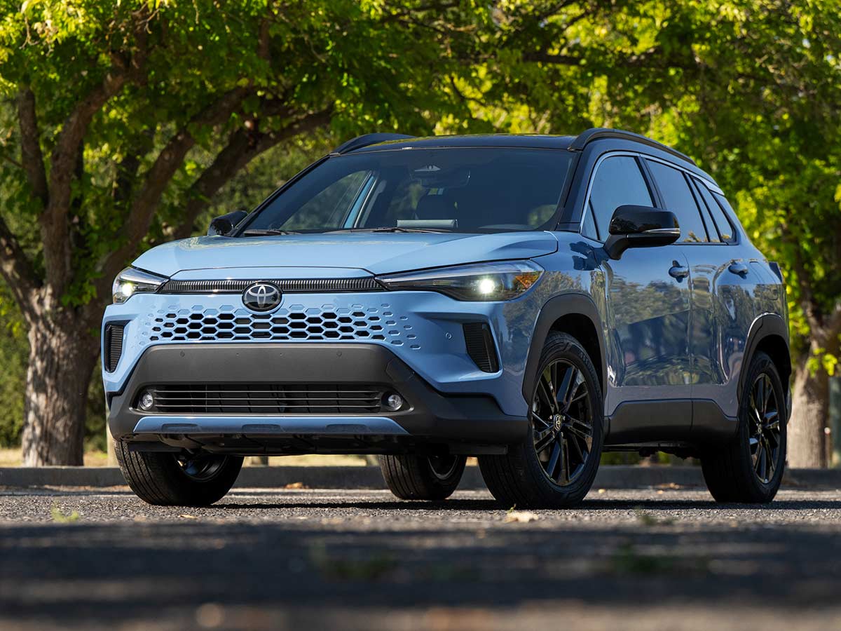 2027 Toyota Corolla Cross Hybrid XSE AWD Cavalry Blue Front Quarter View