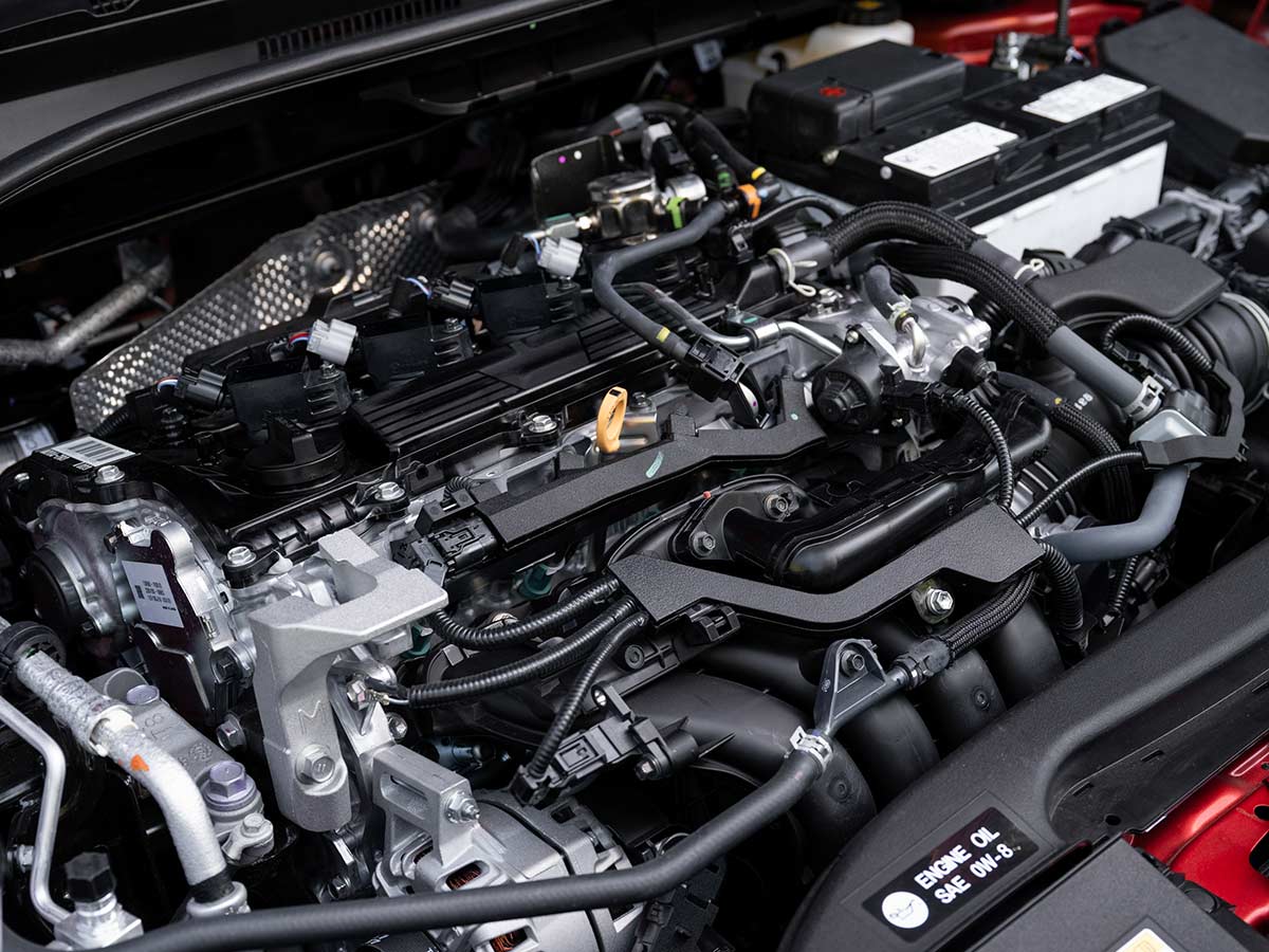 2027 Toyota Corolla Cross XLE AWD Engine
