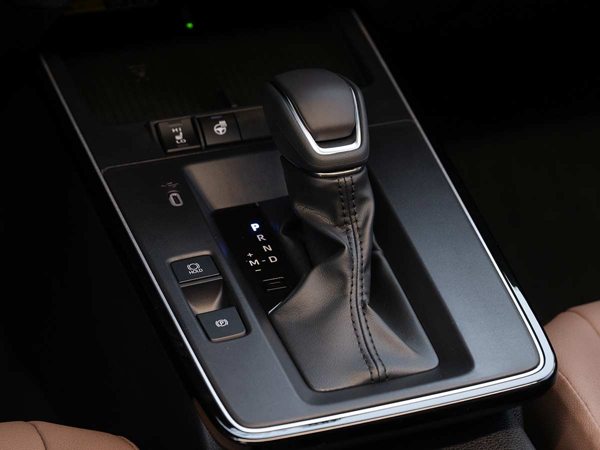2027 Toyota Corolla Cross XLE AWD Gear Selector